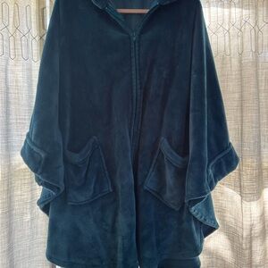 Cozelle Teal Zip up Cozy Poncho With Pockets & Arm Holes